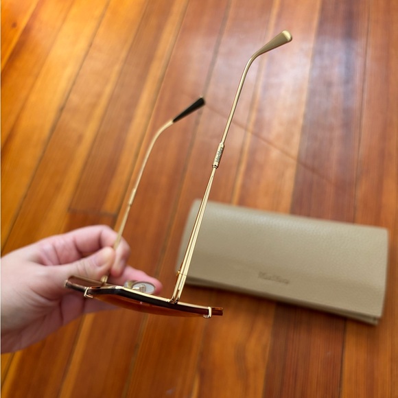 MaxMara Red and Gold Women's Glasses - Picture 5 of 9